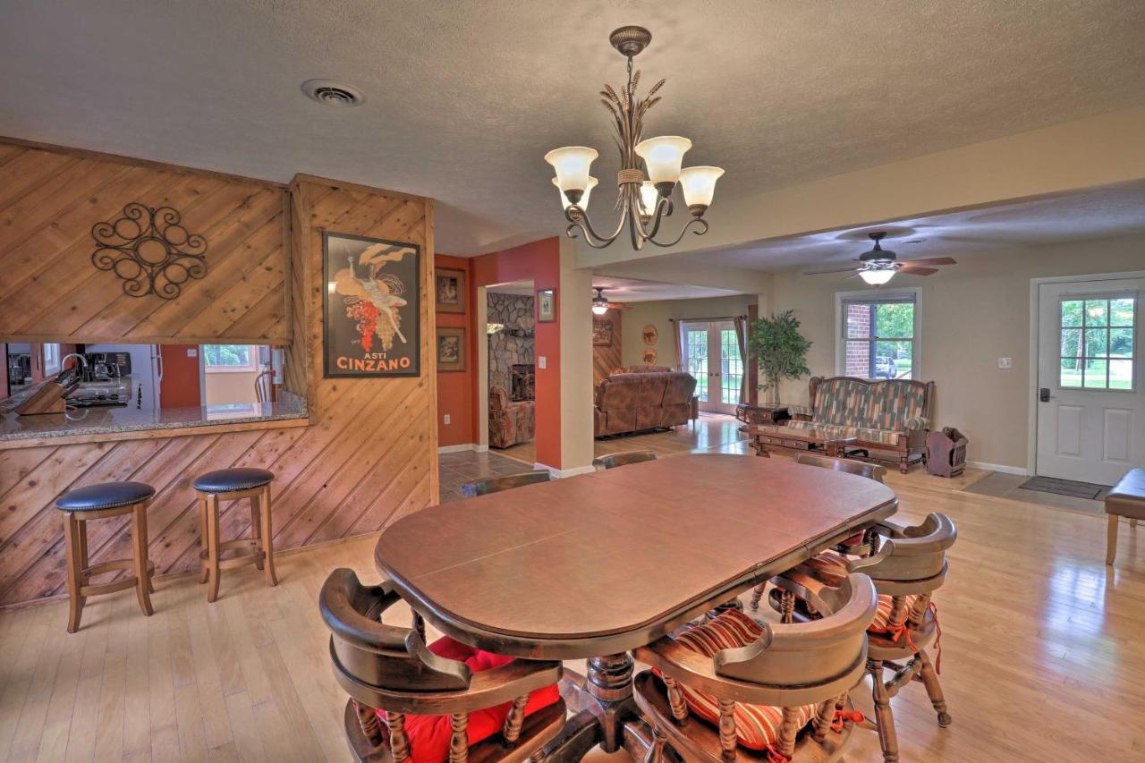 Hendersonville Home With Fire Pit 5 Mi To Downtown! Экстерьер фото