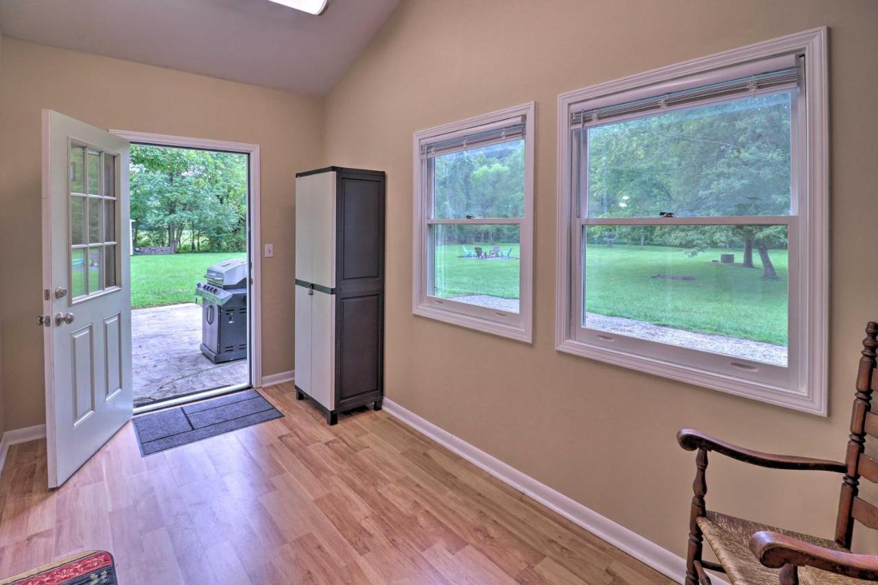Hendersonville Home With Fire Pit 5 Mi To Downtown! Экстерьер фото